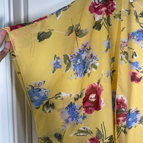 Emory Park Los Angeles Chiffon Floral Kimono Cover Yellow Lightweight OS Womens - Picture 3 of 8